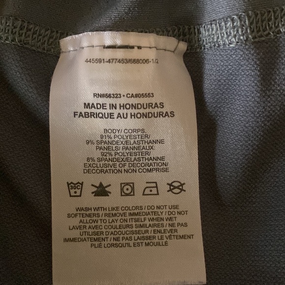 Nike Pro dri fit tee shirt, gray. Size small - Picture 8 of 8